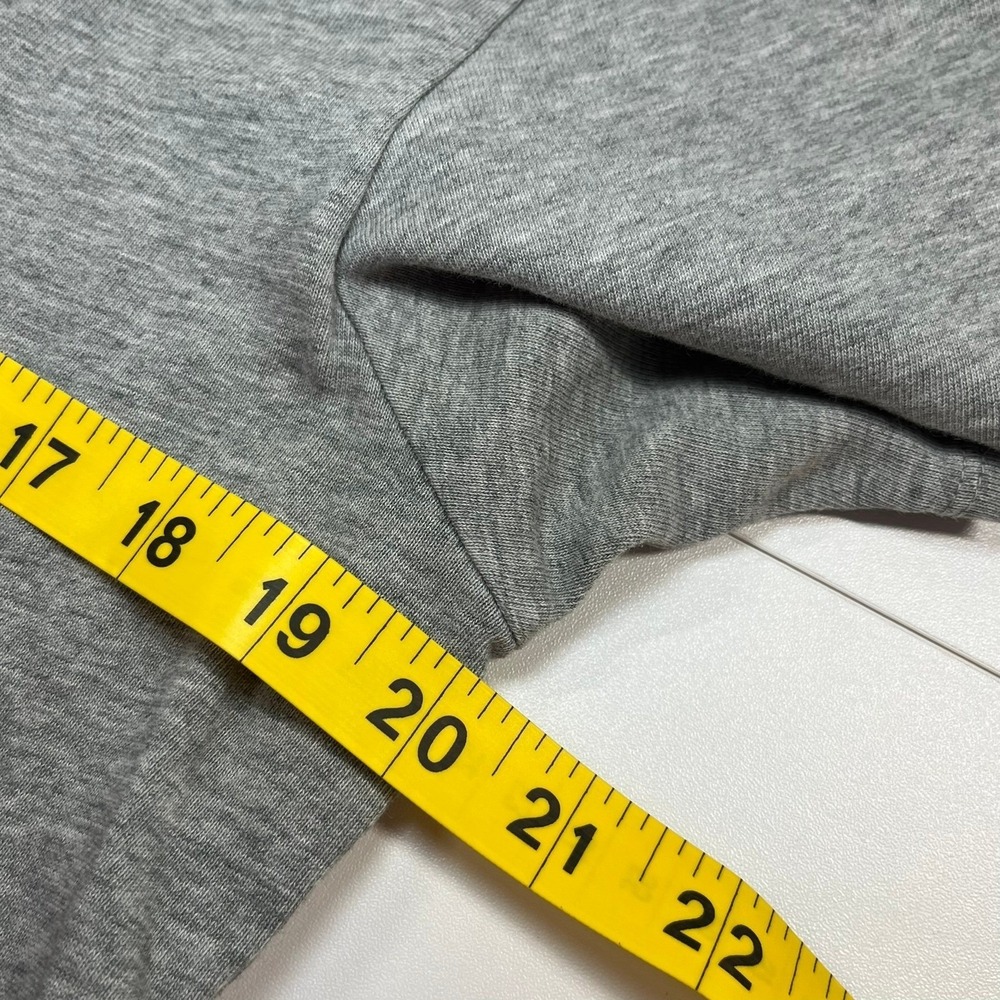 Nike Gray Heather Tee Unique Black Futura Raised Logo Short Sleeve Shirt - Picture 7 of 8